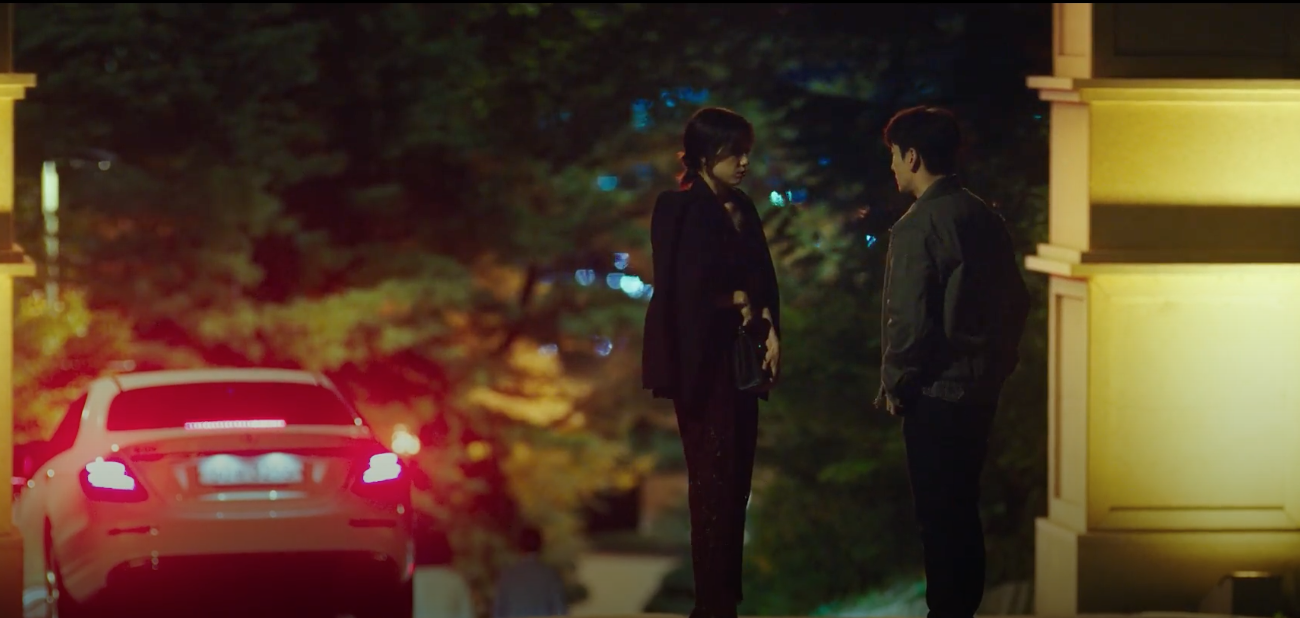  [드라마패션] 시지프스 6회 박신혜 검정색 가방 패션 정보 #시지프스 6회 박신혜 발렌티노 검정 가방