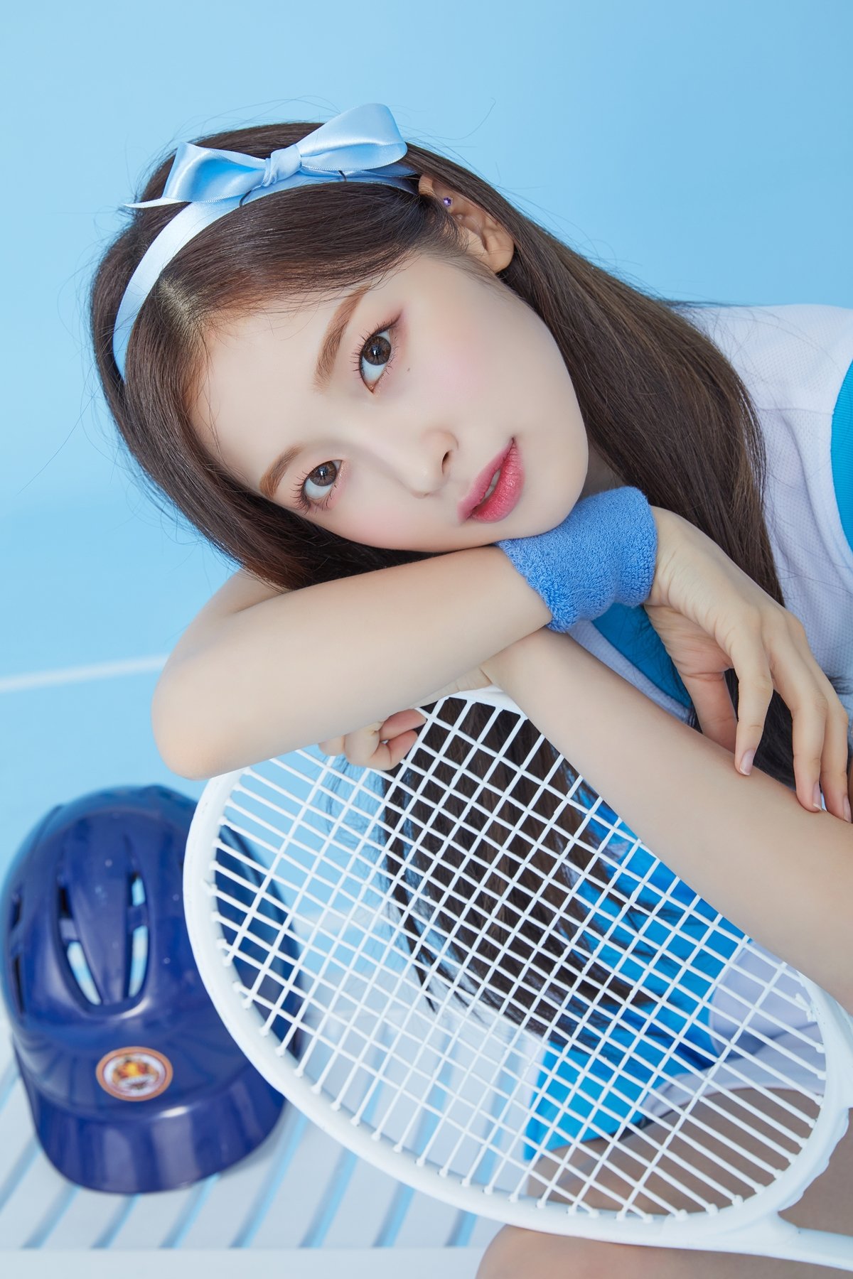  오마이걸 아린 치어리더 컨셉 화보