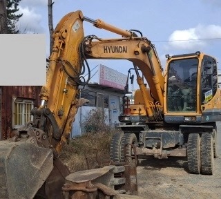  현대 R140W 2014년식 4300만원 판매합니다.
