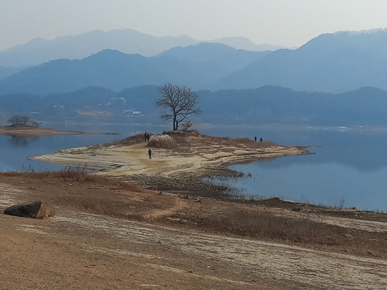 대청호 오백리길 중 명상정원