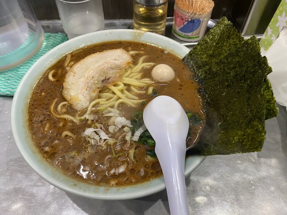 요코하마 이에케 라멘, 된장+후추 맛