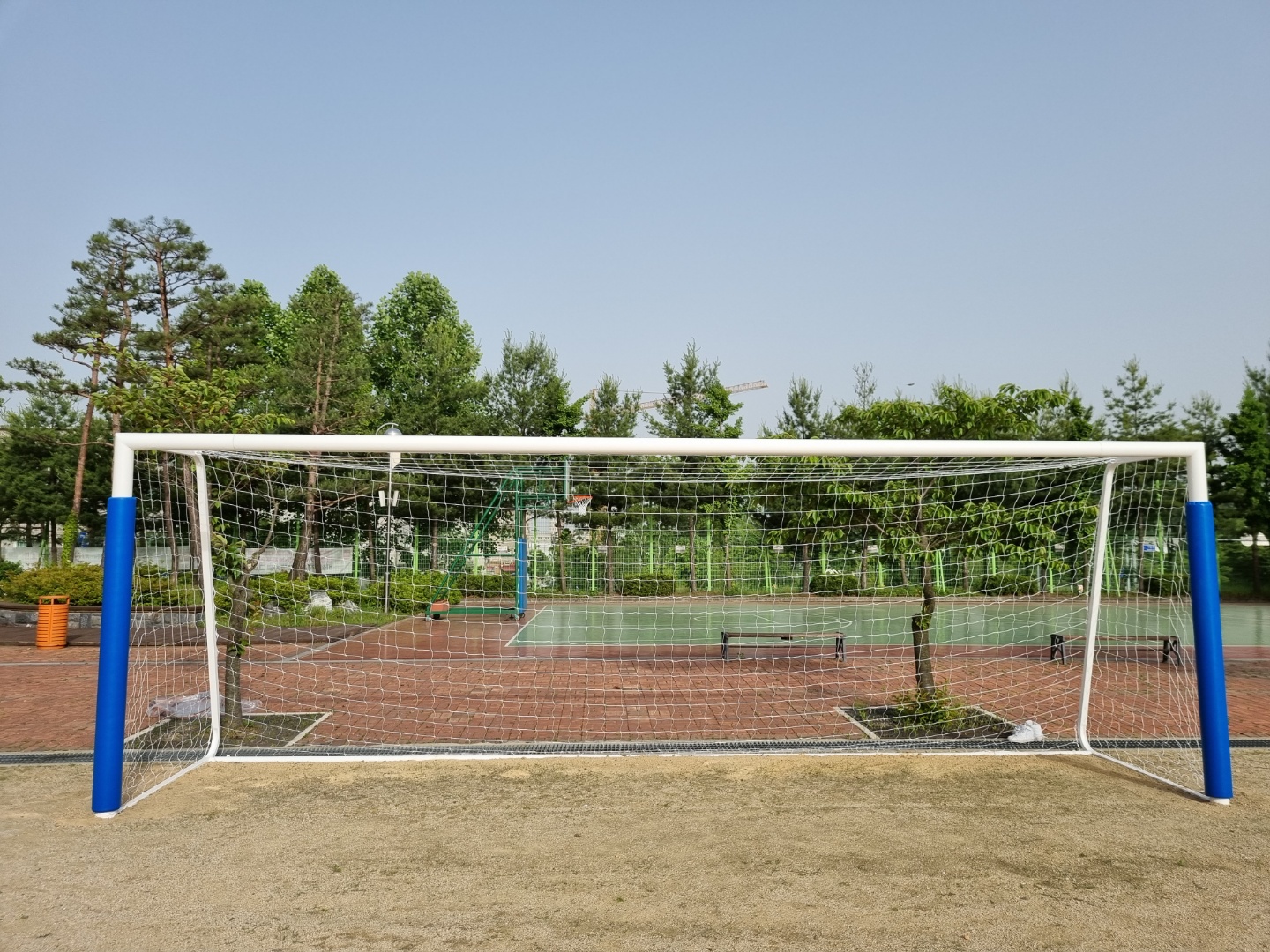  [날개스포츠] 김포마송중학교 축구골대 도색, 축구골망 교체, 축구골대보호대 설치 작업