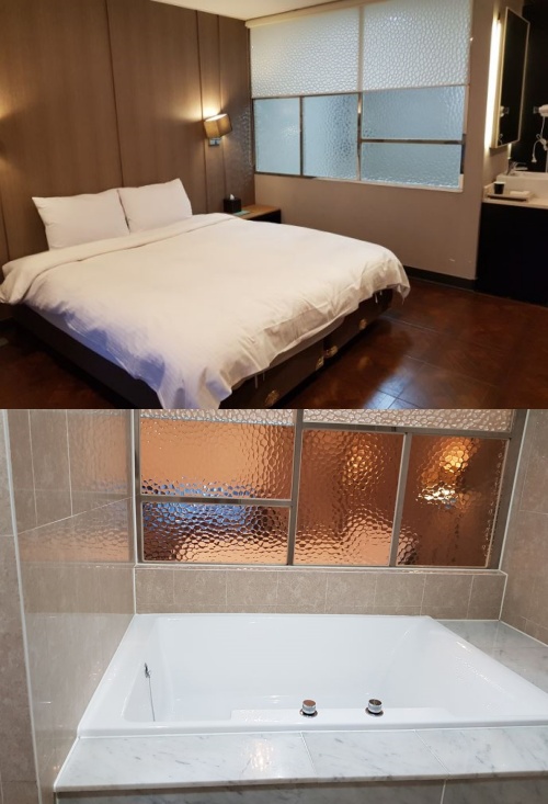 베니키아-호텔-해운대의-객실과-객실-내에-있는-욕조-사진