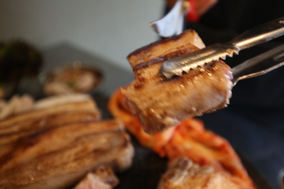 이게 육덕이지! 합정 삼겹살 15