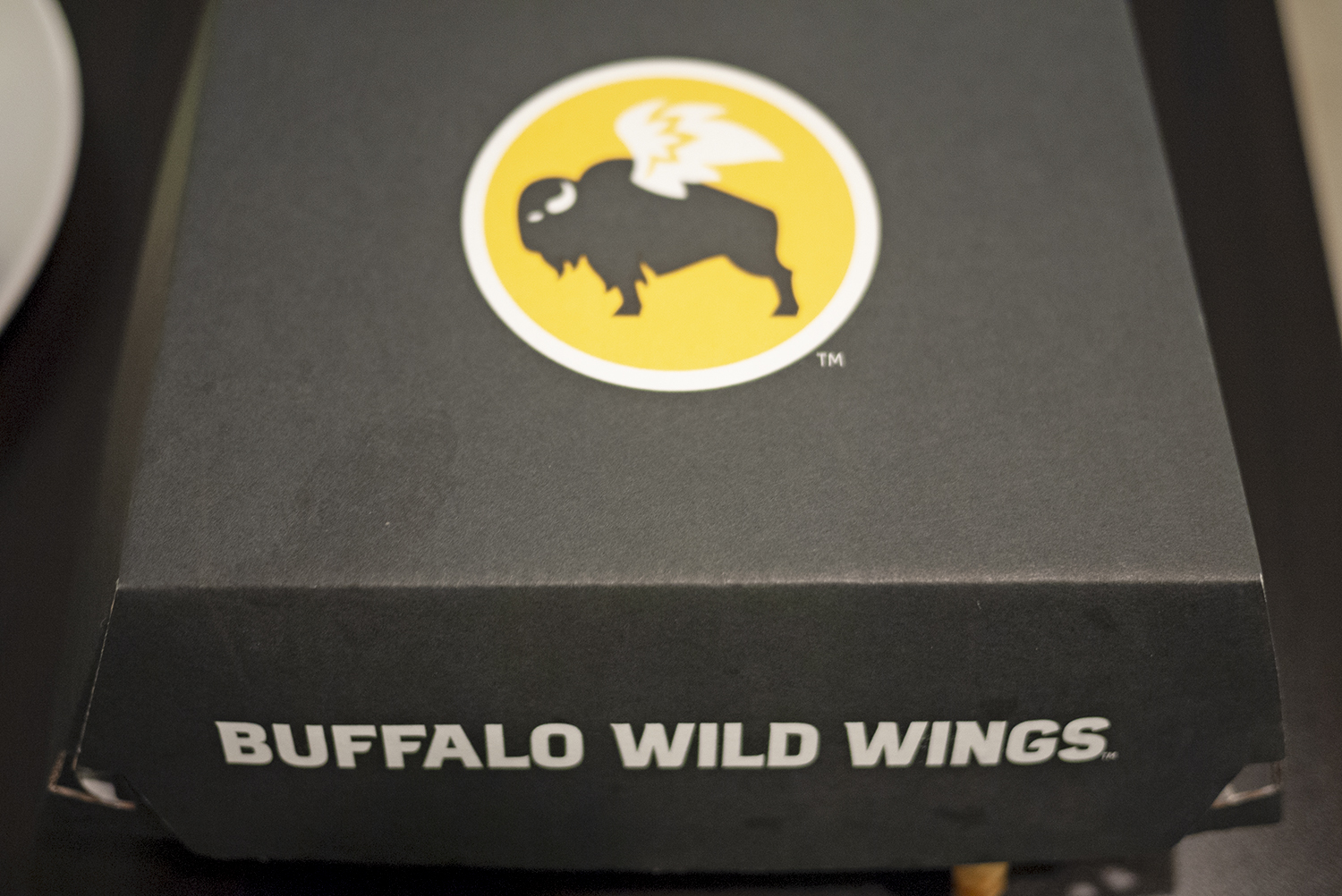 버팔로 와일드 윙 BUFFALO WILD WINGS