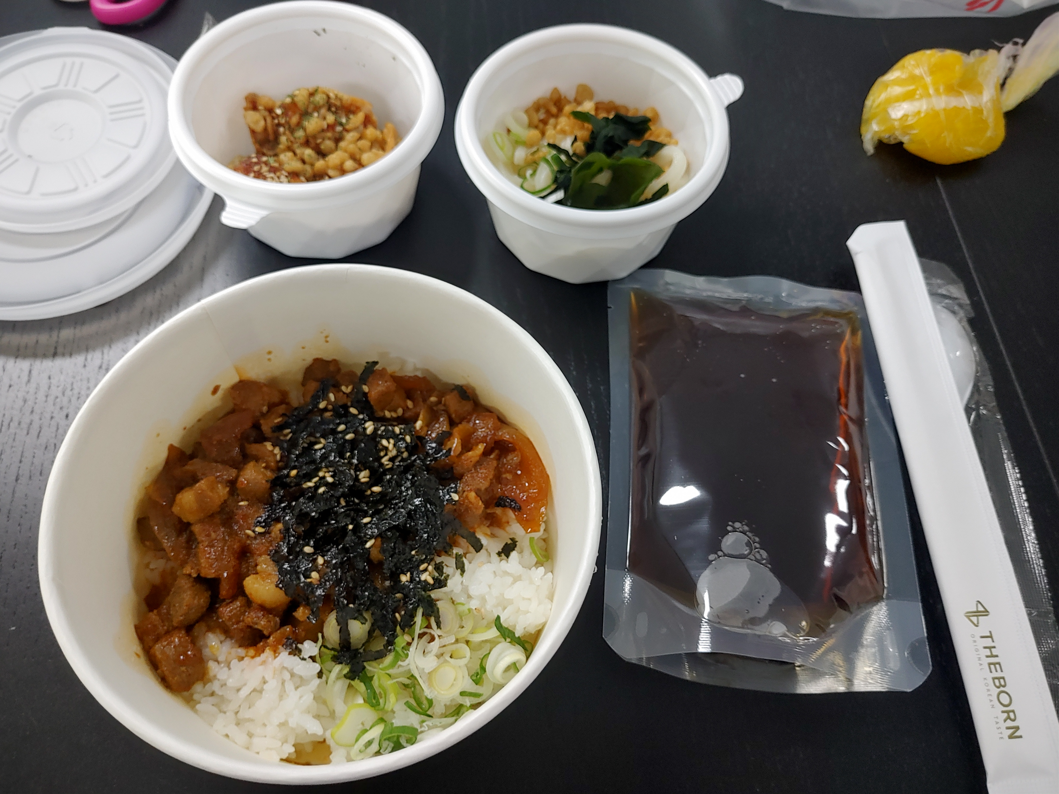  백종원의 역전우동&덮밥 배달로 먹는 제육덮밥 리뷰