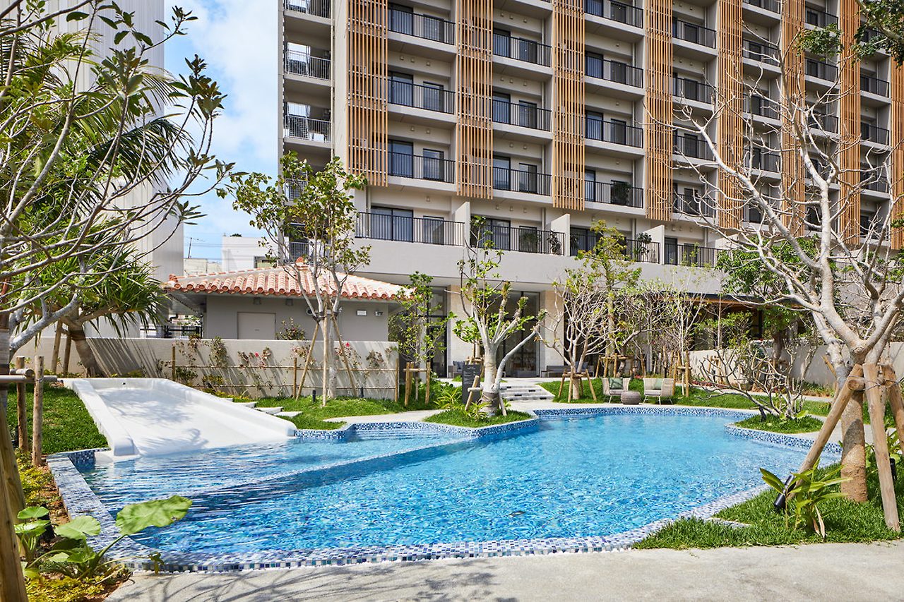 호텔 스트라타 나하 (Hotel Strata Naha)