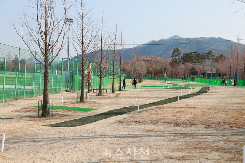 사천 우주항공파크골프장. 경상남도 사천시 정동면 예수리 420