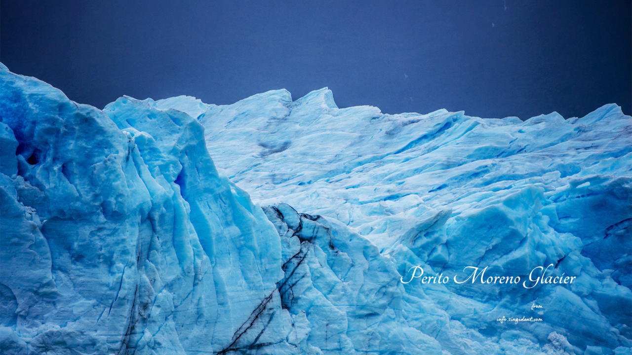 12 빙하 남색 배경 C - Perito Moreno Glacier 여름배경화면