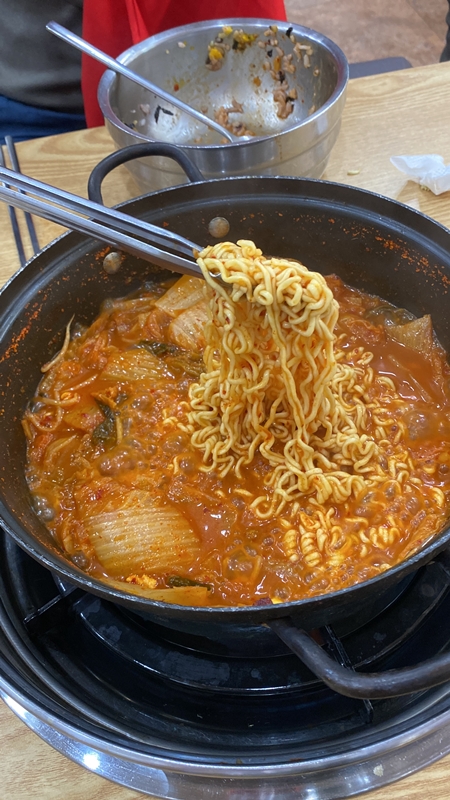 탕가네생고기김치찌개 이미지