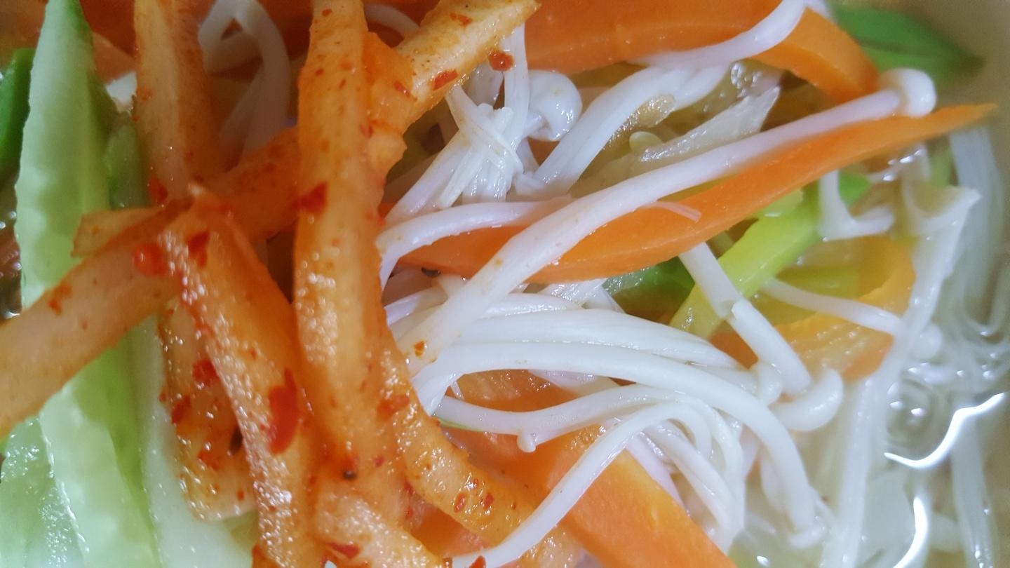  잔치국수