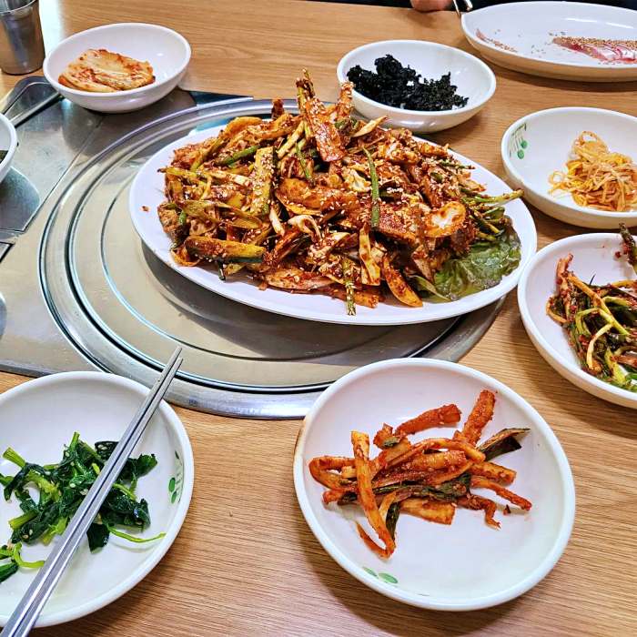 6시 내고향 익산 성당포구 웅어회 회무침 맛집