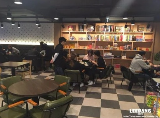  한창 핫하다 코로나때메 폭상망한줄 알았는대 요즘 다시 흥하는 업종