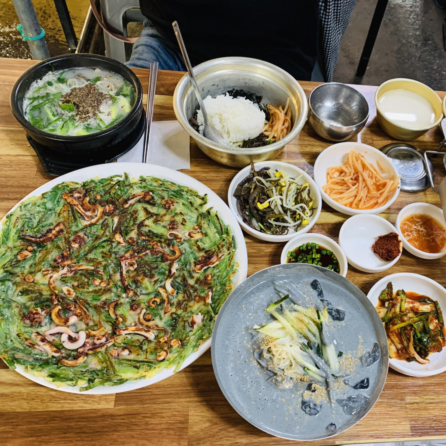  제주민속오일시장 옥이이모 정말 싸고 가성비 좋은 맛집이네요