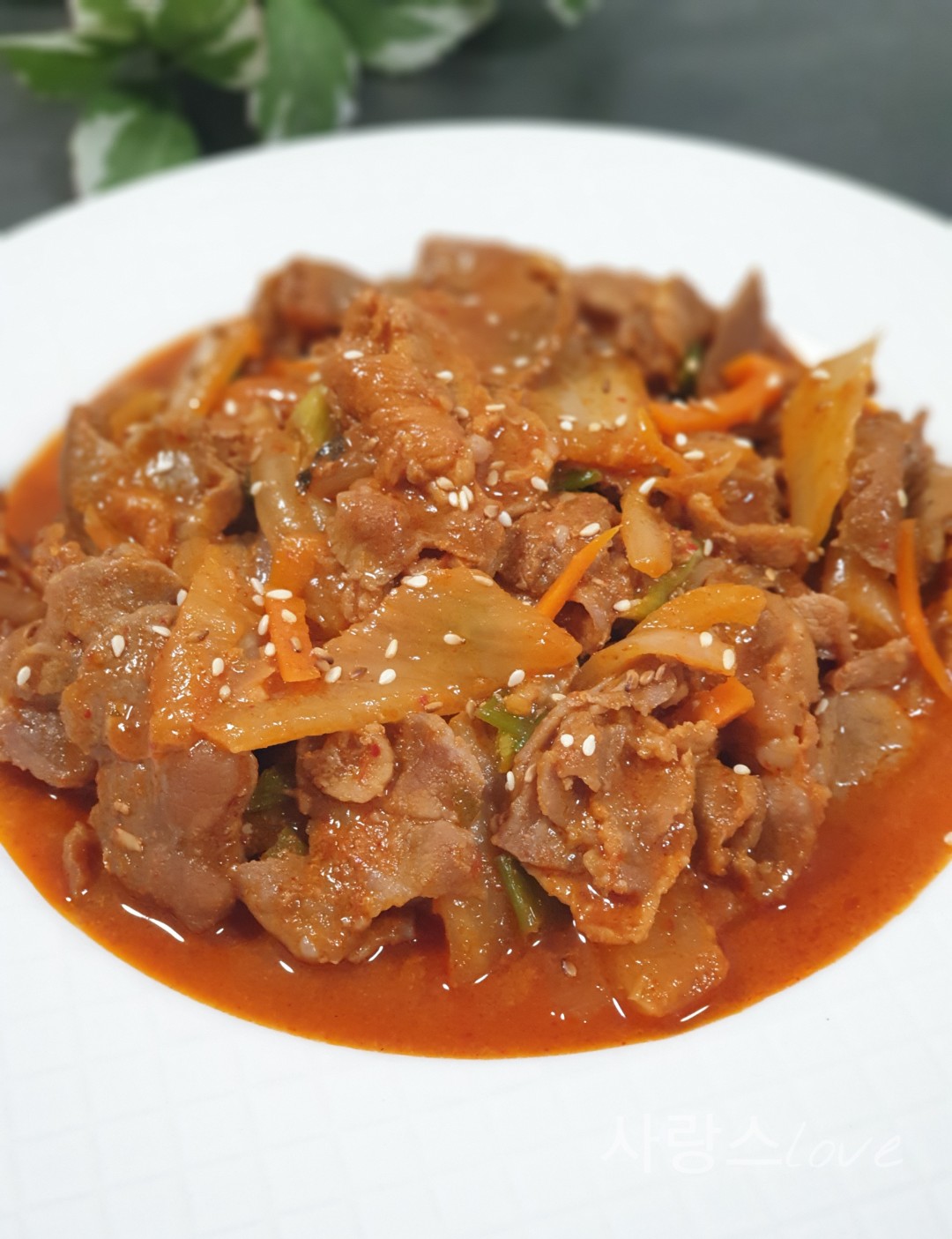  김치 돼지 목살 두루치기 만들기 김치가 들어가서 더 맛있어요!