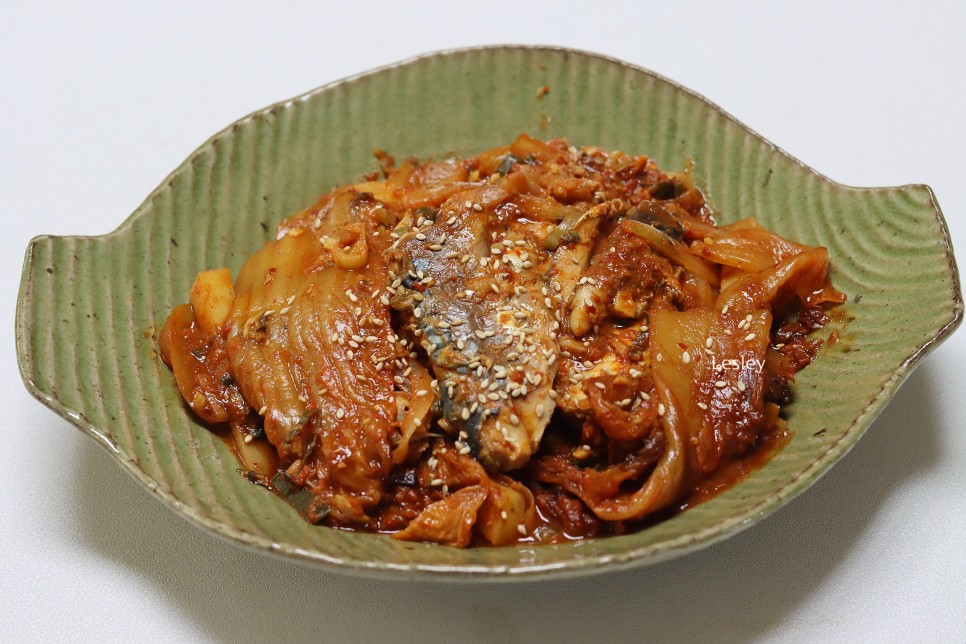 만들기 밥도둑 고등어김치찜 레시피 백종원 고등어김치찜 24