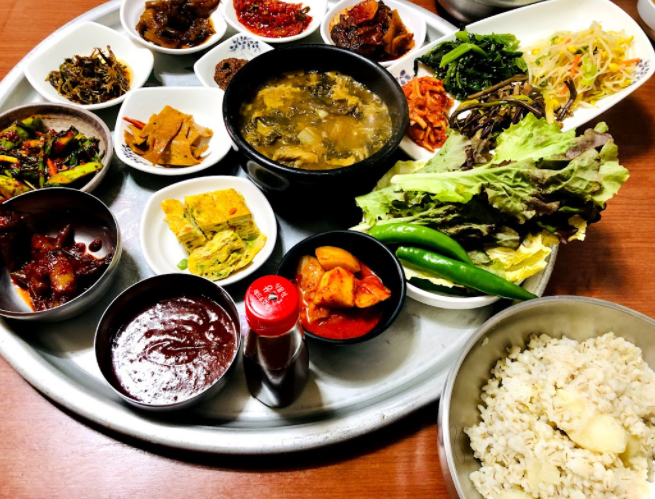  식객 허영만의 백반기행 강릉 윤은혜 보리밥정식 무한리필 대게 택배 주문
