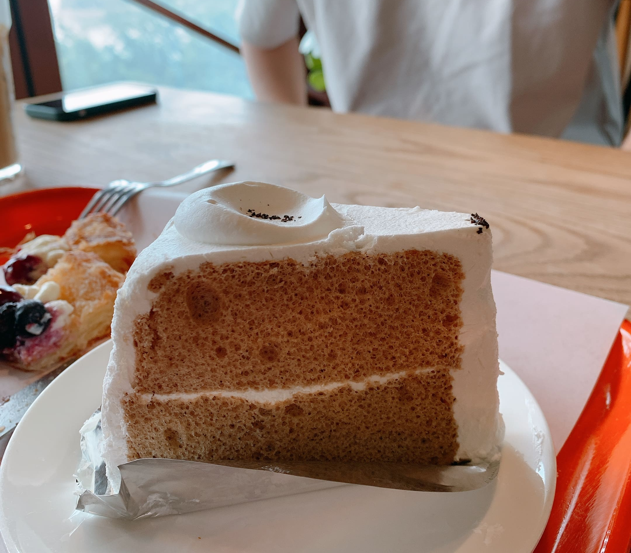 브라운핸즈 마산점 홍차 쉬폰 케이크