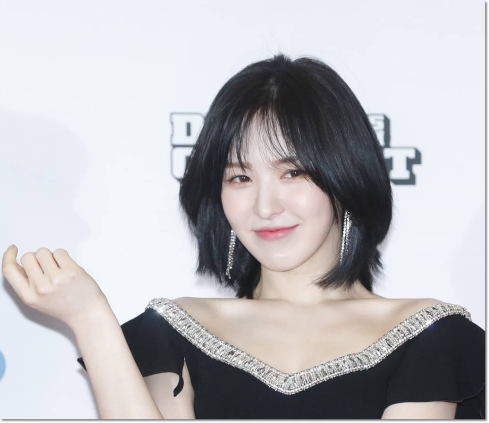 여성 단발머리 레이어드 컷 (짧은 단발 또는 긴 단발/스컬펌 11