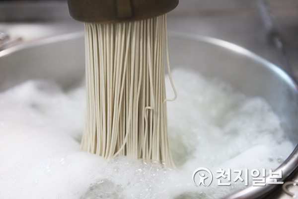 새참국수 이미지