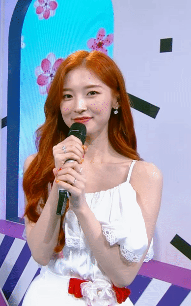 오마이걸 아린 움짤 gif 02