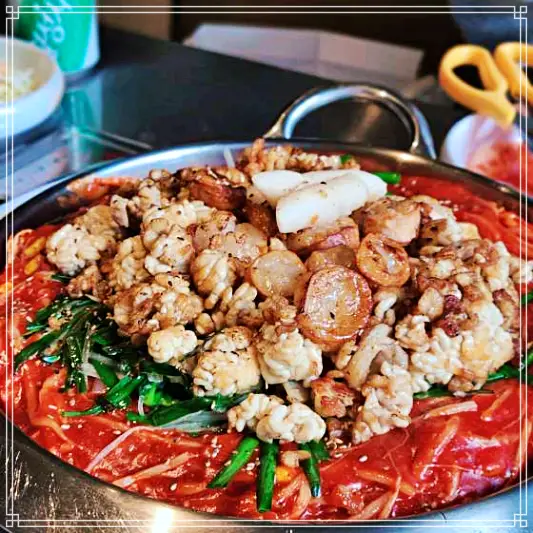 12월5일 생방송 오늘저녁 방이동 송리단길 가게 한우 대창 아귀찜 불맛 입힌 먹자골목 첫눈에 반한 맛집 가격 위치 어디 누룽지 아구찜 추천