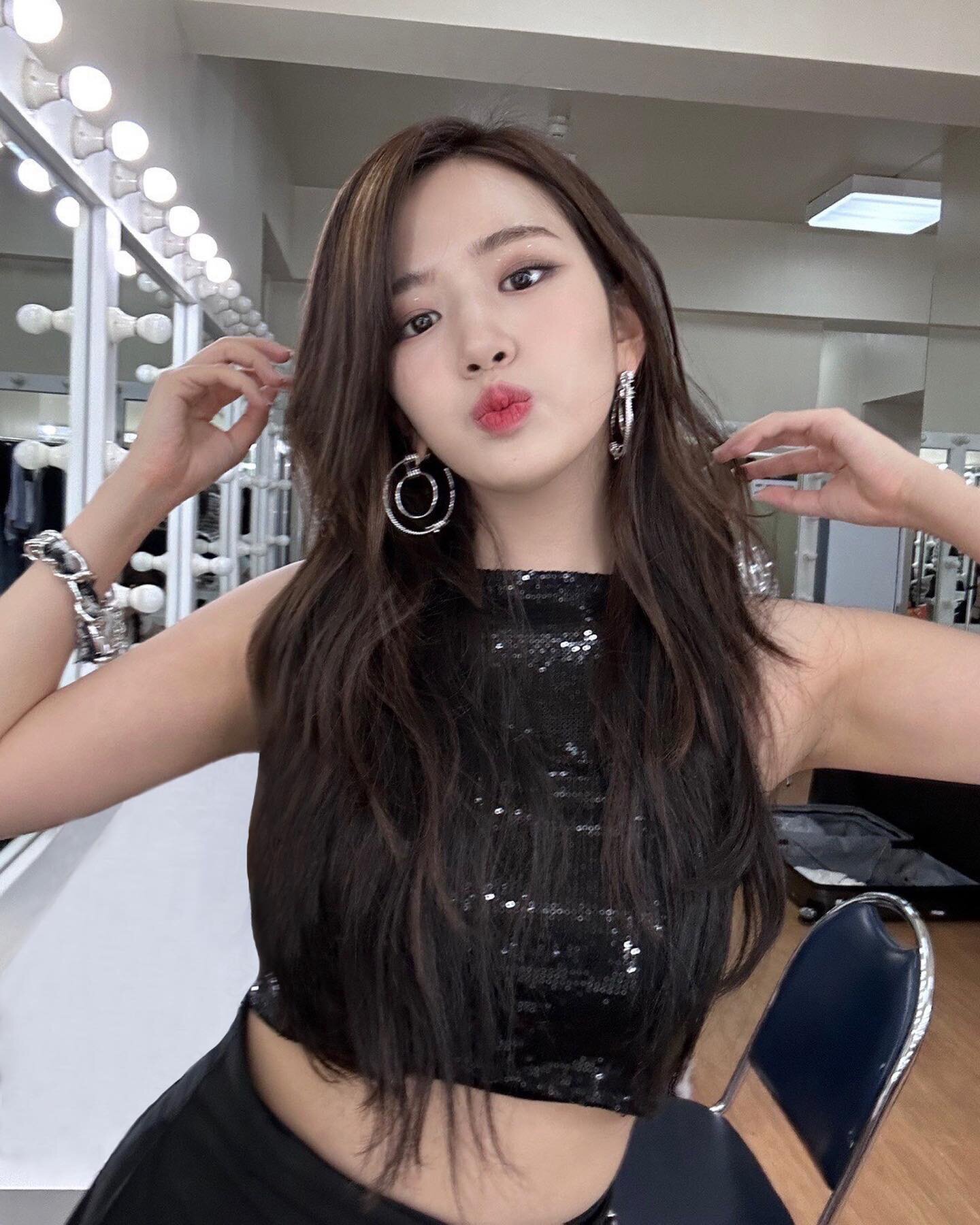  아이브 유진 인스타그램 셀카 사진 2211