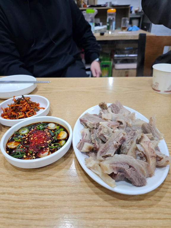 고향소탕집 이미지
