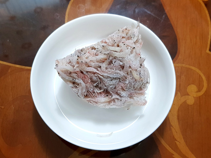 김장용새우 냉동하여 국 끓이기