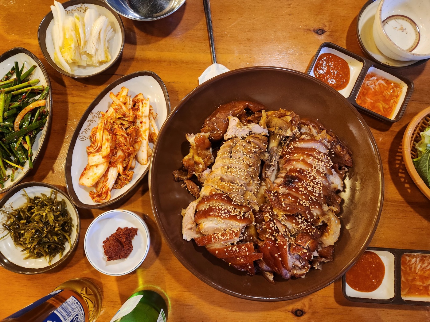 Gajangmatitneunjokbal yangju (가장맛있는족발 양주) 1