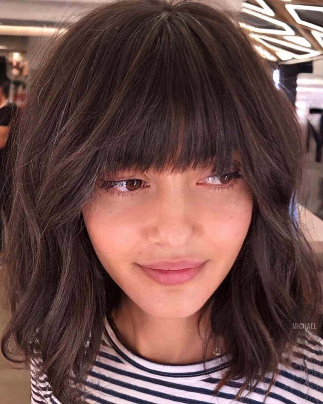 face to have forehead with bangs