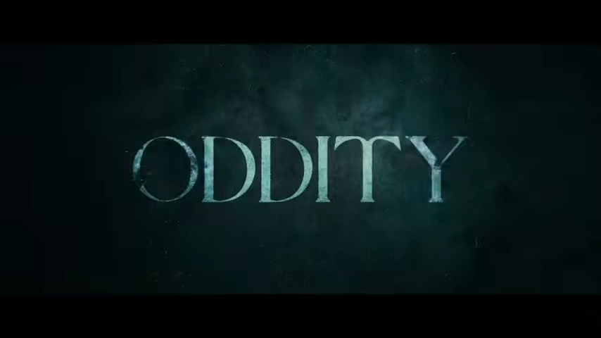 Oddity, 초자연적 공포 영화, 데이미언 맥카시, 심령술사, 공포 영화, 저주받은 물건, 트레일러, 캐롤라인 브래큰, 길리엄 리, 테드, 다니 출연진 예고편 다시보기