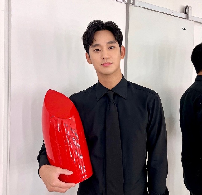 김수현-이미지