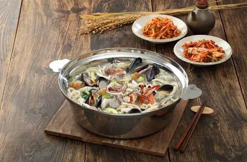 궁전해물칼국수 배방직영점
