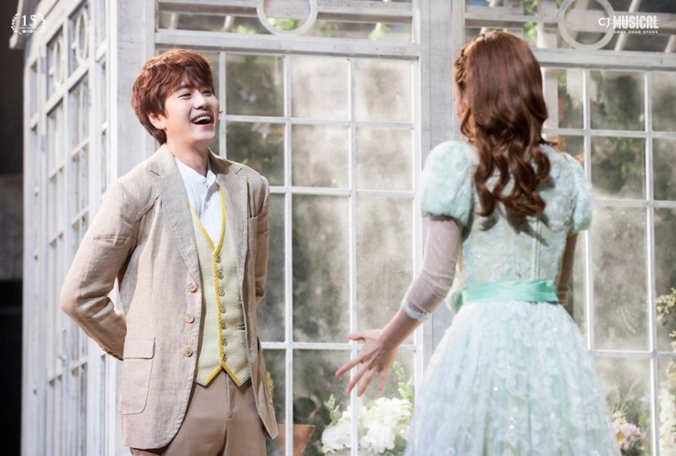 규베르공연사진