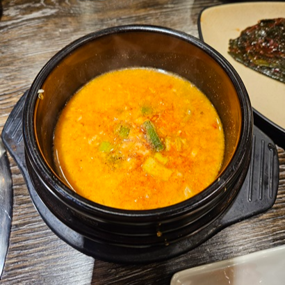 사이드로-나온-비지찌개