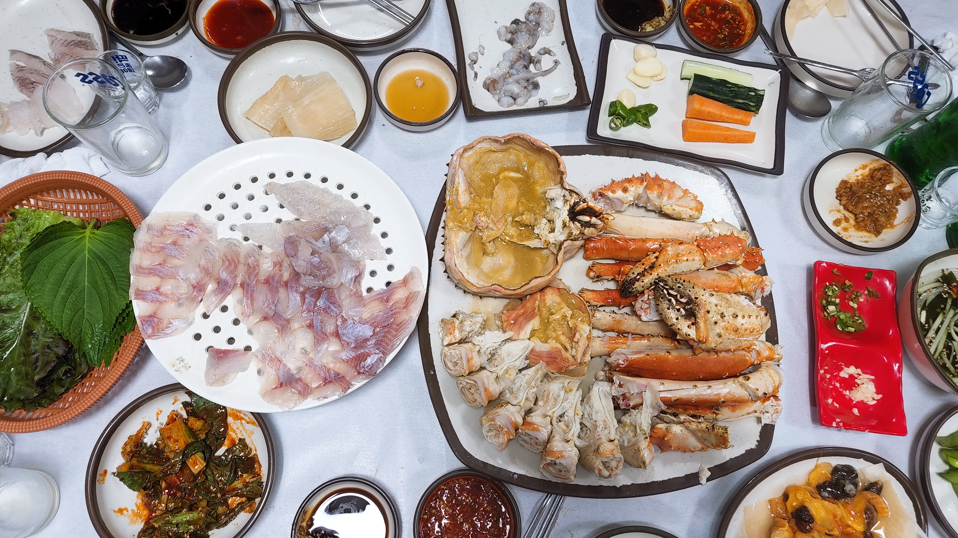  싱싱한 회와 킹크랩 맛집 마산 어시장 풍년횟집
