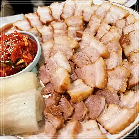  12월8일 생방송투데이 명태회무침 보쌈 빅데이터 랭킹 서울 최고의 보쌈 중랑구 상봉역 추천 가게 두부사합, 홍어삼합 방송 정보