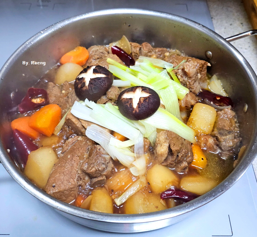 간장돼지갈비찜_레시피_아이반찬추천_졸이기