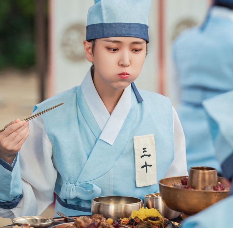 체크인 한양 김지은