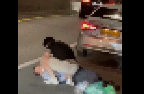  구토 나무랐다고..문신남 무차별 폭행에 60대 택시기사 뇌수술