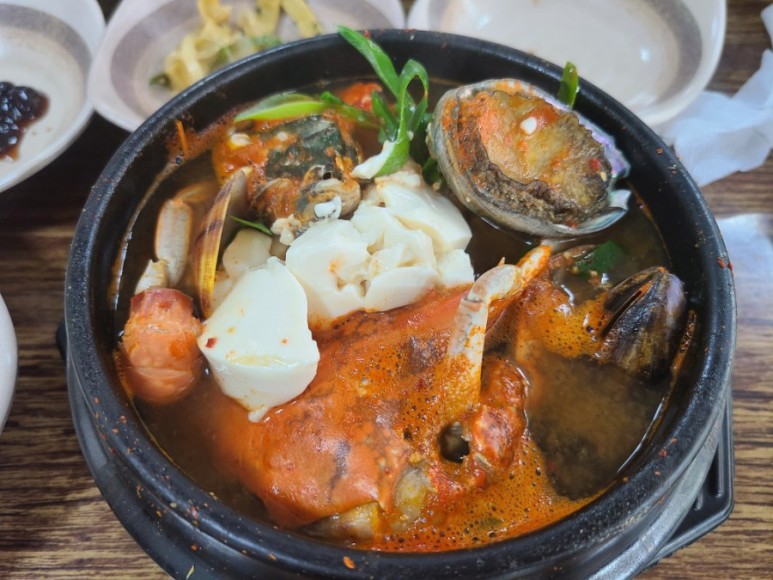  [제주-성산] 전복해물뚝배기를 성산일출봉에서 - 우리봉식당