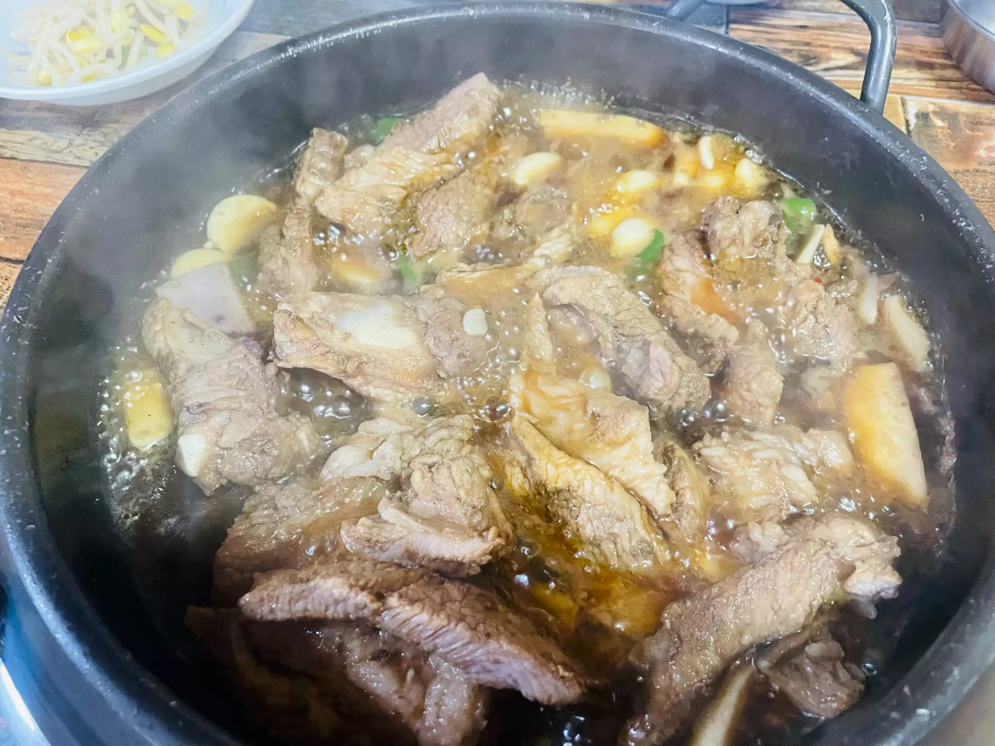 하나면옥 돼지쫄갈비(물갈비)