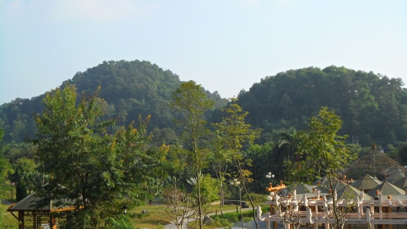 반랑이 건국됐던 베트남 퐁쩌우 일대 야산