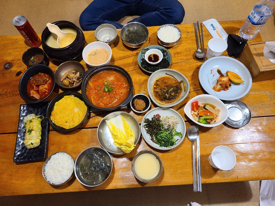  경주 황리단길 한정식 맛집으로 유명한 도솔마을 후기