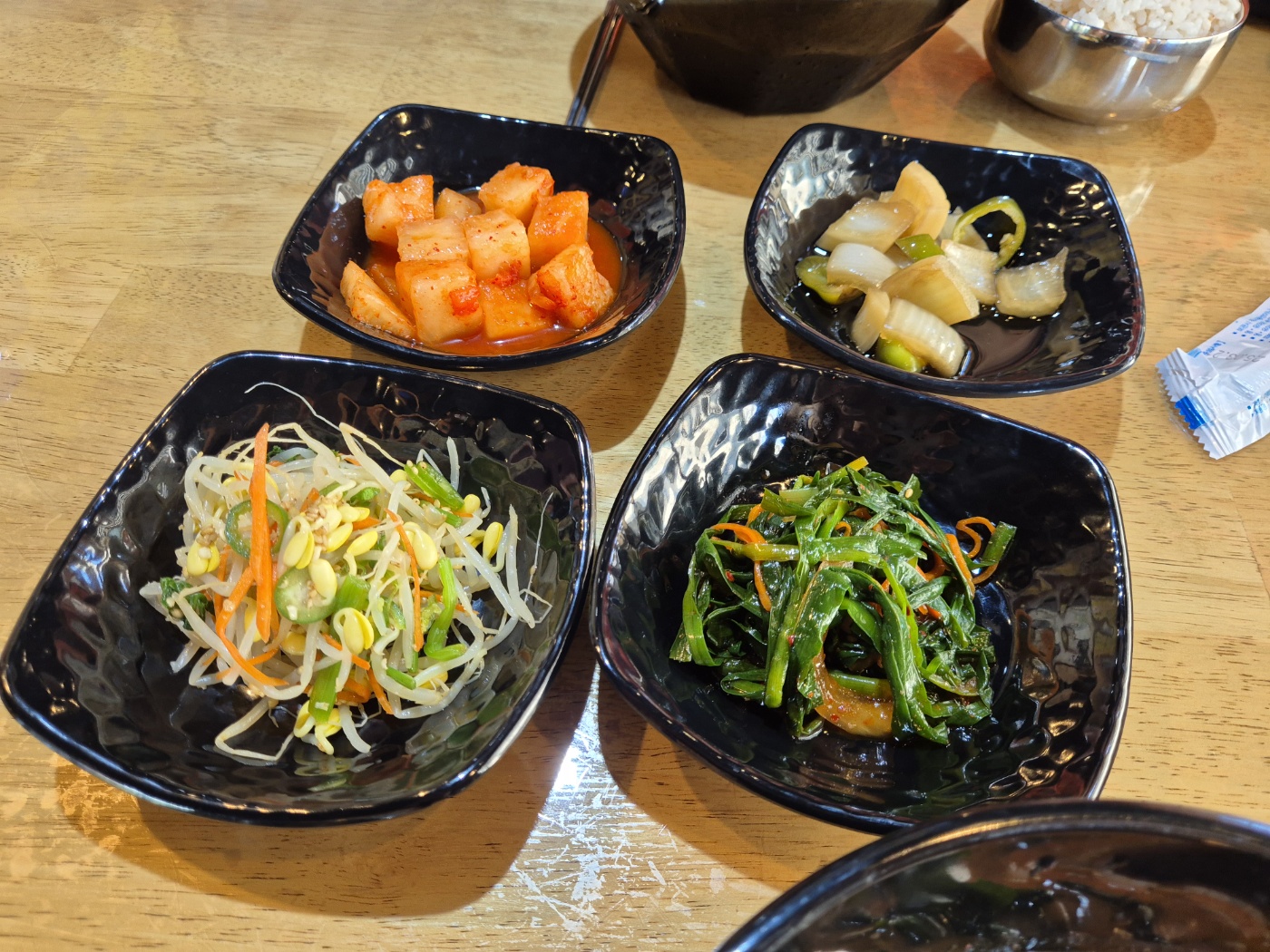 우도바당 기본반찬 구성