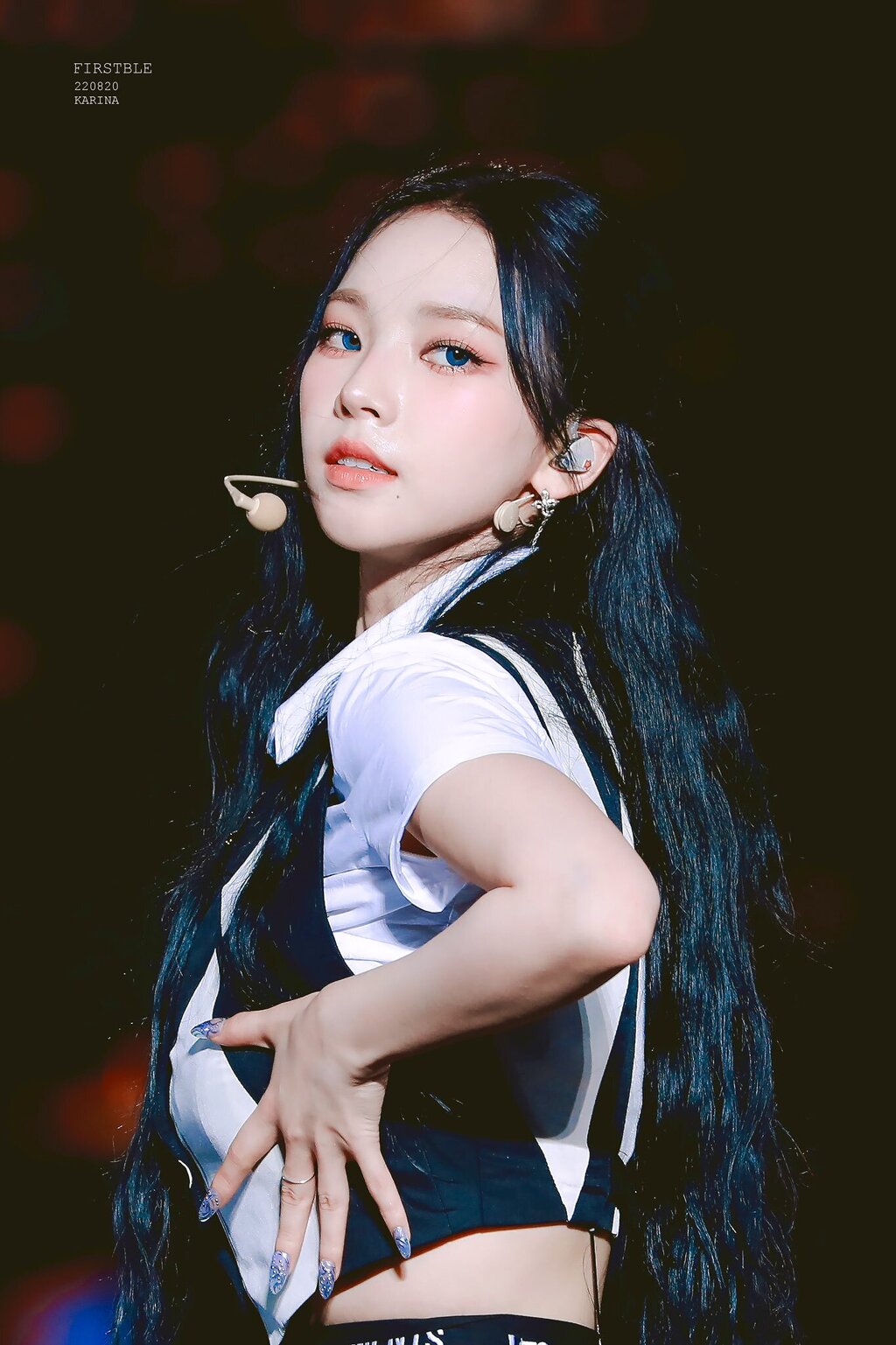  에스파 카리나의 SMT 콘서트 Girls 팬직찍 사진과 움짤 gif