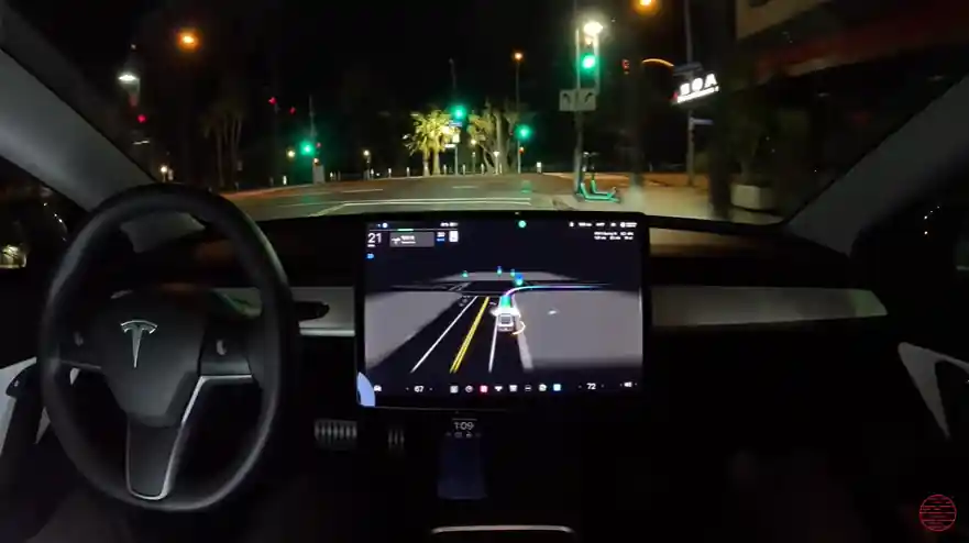  테슬라 FSD 베타 V11.3.1에 대한 베테랑 테스터들의 긍정적인 평가 및 그 외 주요 소식 정리