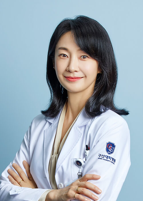 최승희(명세빈)