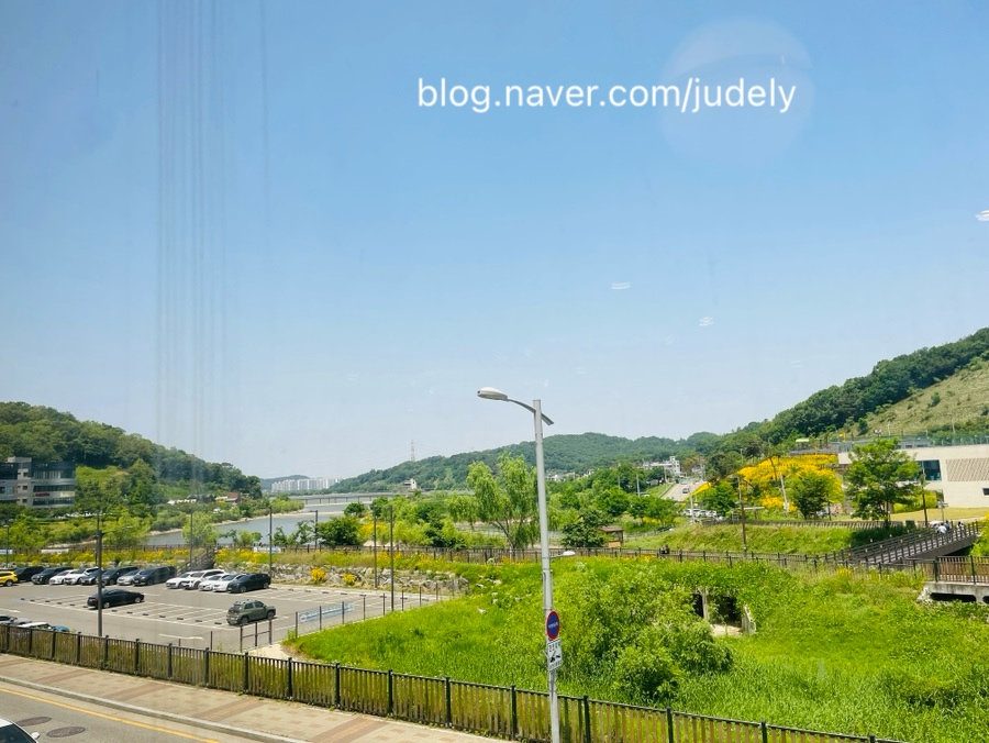 투썸플레이스시흥 이미지